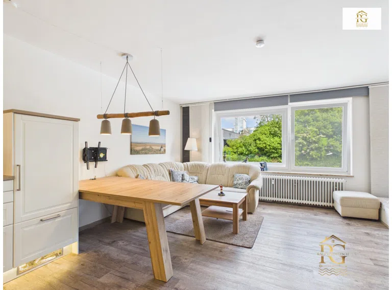 Wohnzimmer/Küche/Schlafzimmer EG
