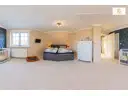 großes Schlafzimmer
