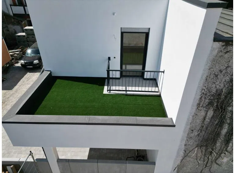 Terrasse/Balkon