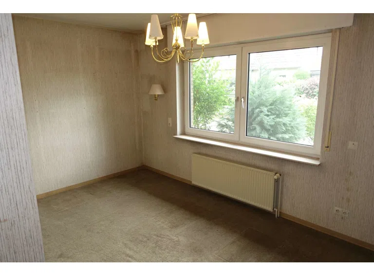 Büro EG