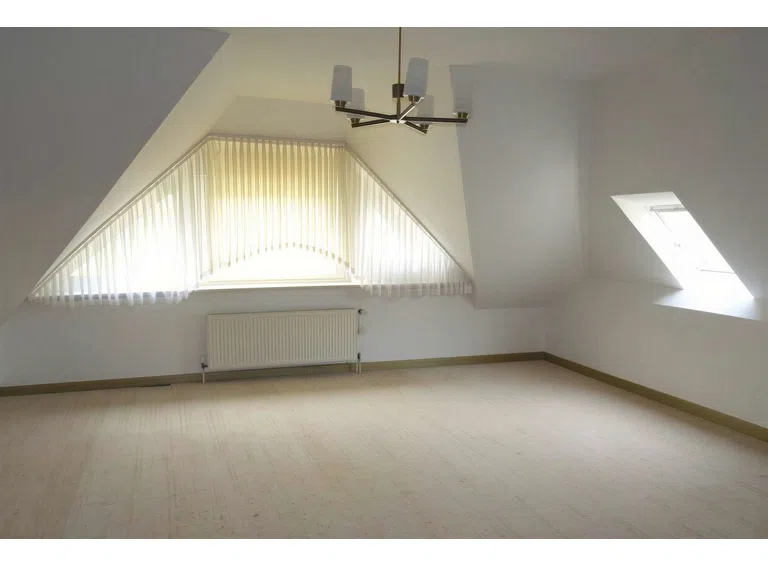 Zimmer 1 OG