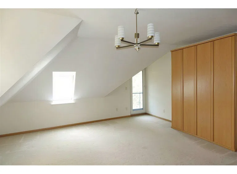 Zimmer 1 OG