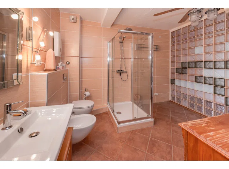 Badezimmer2