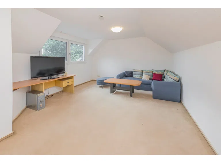 Zimmer 1 OG