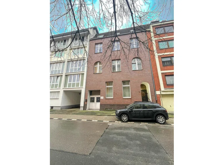 Hausansicht / Eingang