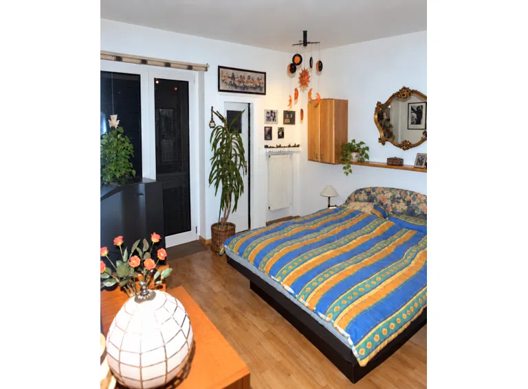 Schlafzimmer, 2-Zimmer-Wohnung mit Balkon, Kauf Düsseldorf
