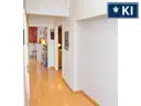 Diele,, 2-Zimmer-Wohnung mit Baljon zum Kauf in Düsseldorf