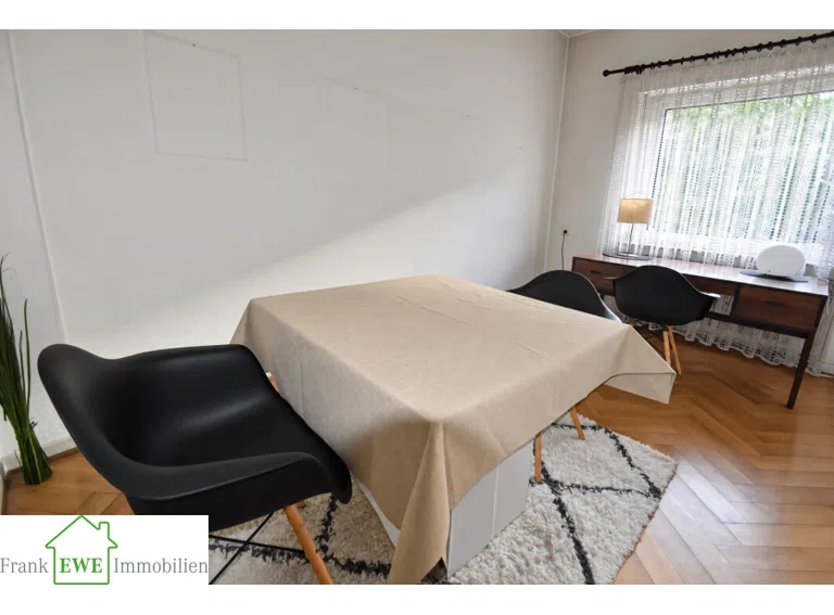 Esszimmer Büro, 3-Zimmer-Wohnung mit Loggia zum Kauf in Düsseltal Zoo, Frank Ewe
