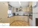 Küche EG, Zweifamilienhaus mit Garage zum Kauf in Düsseldorf Hassels, Frank Ewe Immobilienmakler Düsseldorf Hassels