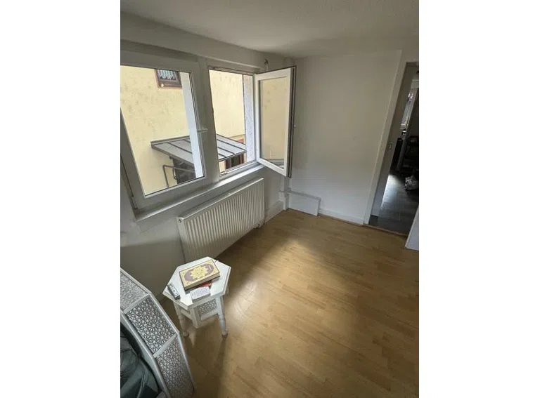 15 Wohnzimmer