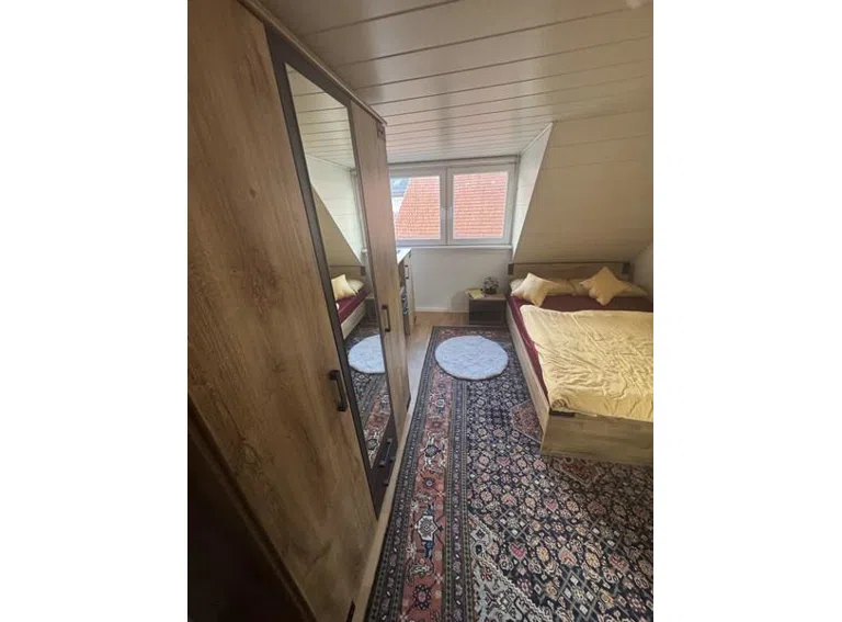 21 Schlafzimmer