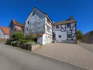 Bild von Fachwerkhaus (ehem. Schmiede) in Edertal-Bergheim Häuser, in Edertal, 158.00 m², 7.00 Zi., Bj. 1799