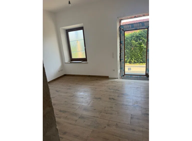 Wohnzimmer mit Terrasse