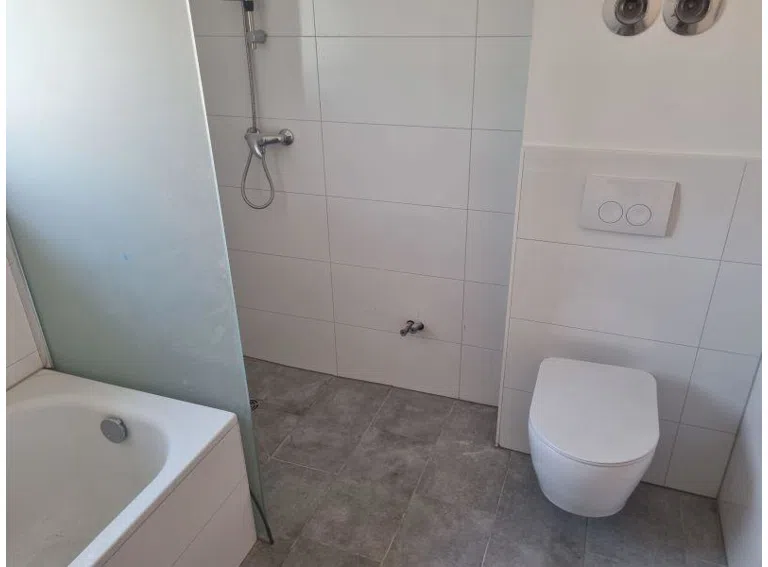 Beispiel Wohnung Bad 2
