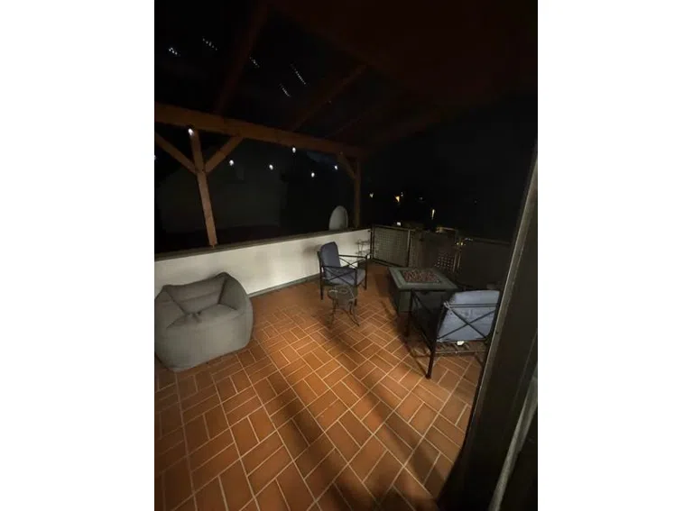 39 Terrasse überdacht an WoZi