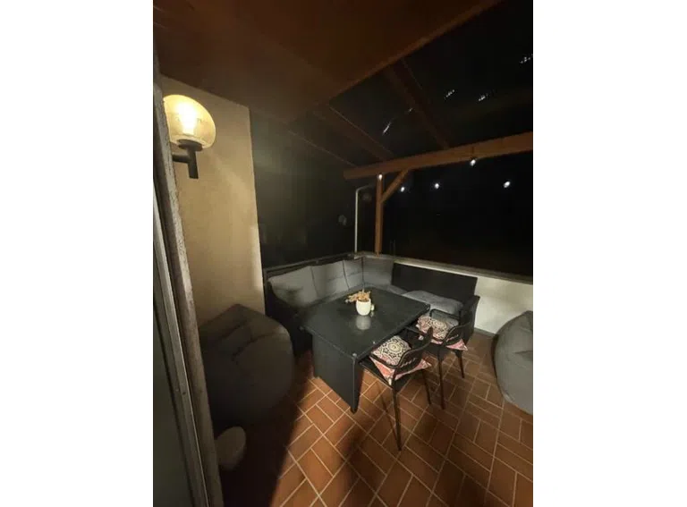 38 Terrasse überdacht an WoZi