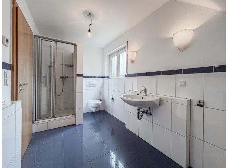Badezimmer 2 – weitere Ansicht