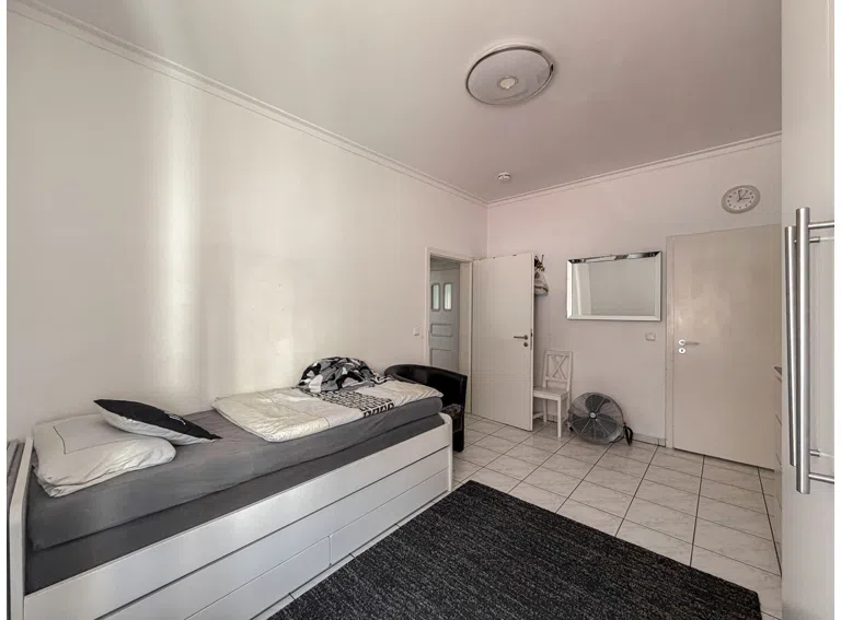 Schlafzimmer 1 w. Ansicht