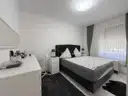 Schlafzimmer 2 w. Ansicht
