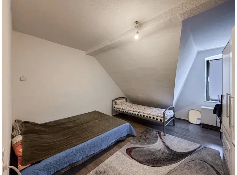 Schlafzimmer 2