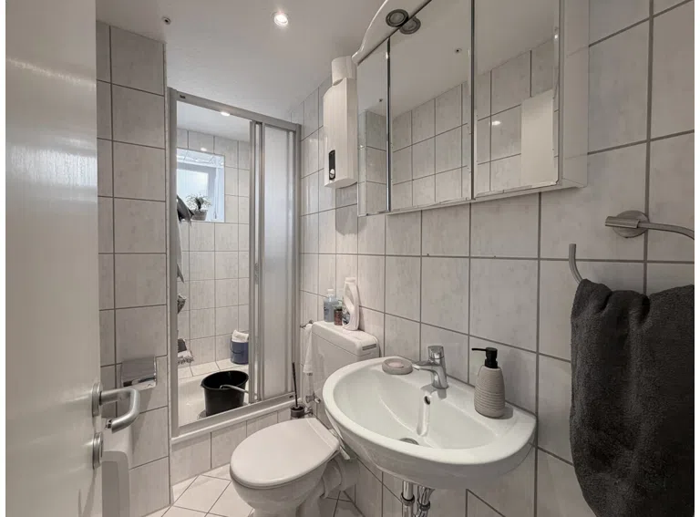 Badezimmer 2