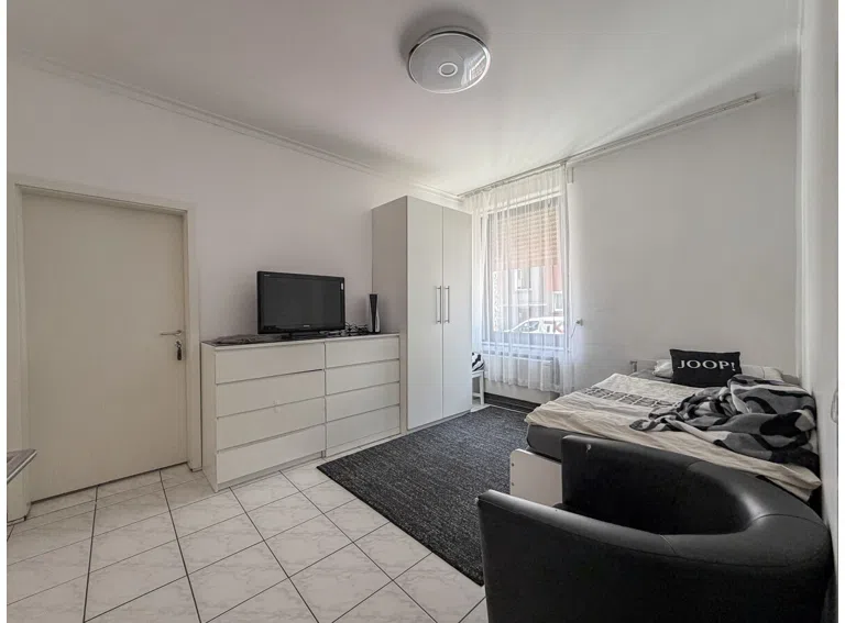 Schlafzimmer 1 w. Ansicht