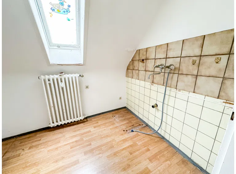 Küche DG (Leerwohnung)