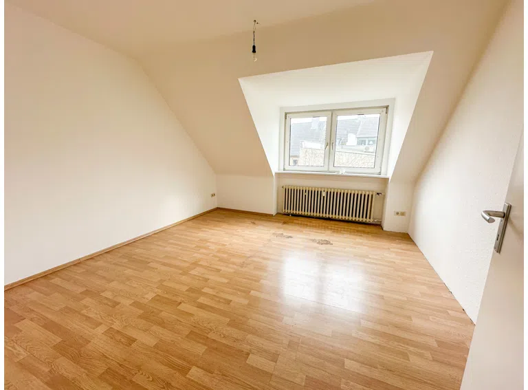 Kinderzimmer DG (Leerwohnung)