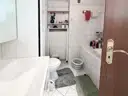 Badezimmer mit Badewanne