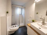 Bild von Kapitalanleger: 3-Zi.-Wohnung mit Terrasse für die Familie Eigentumswohnungen, in Fellbach, 97.00 m², 3.00 Zi., Bj. 1952