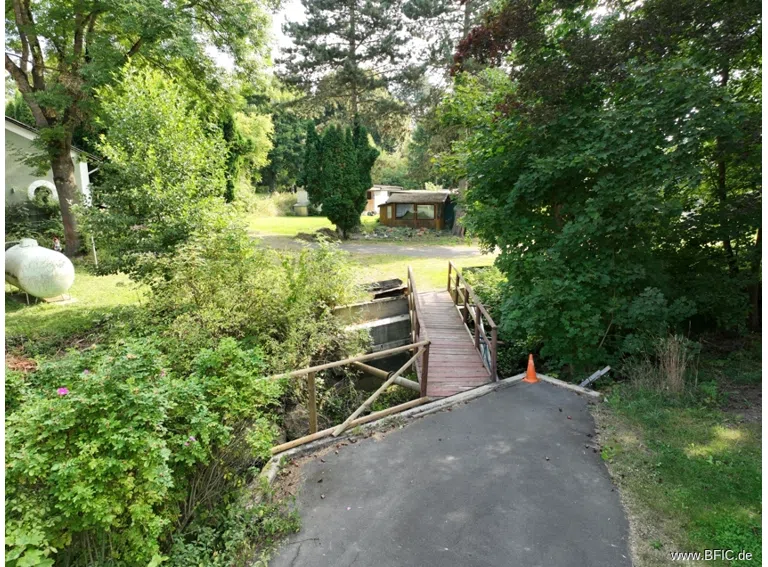 Fußgängerbrücke
