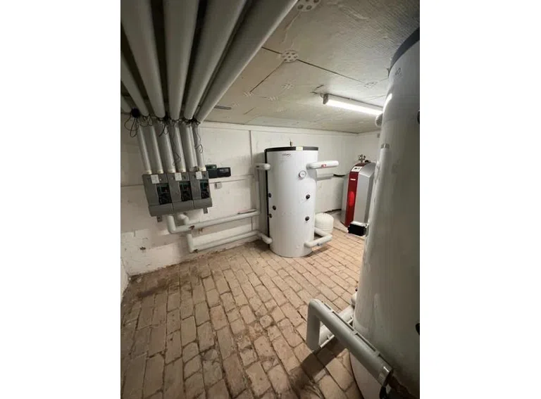 92 Technikraum