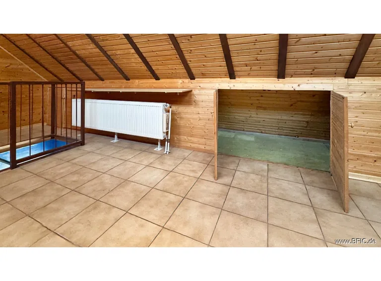 DG Studio, Stauraum