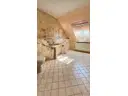 OG Bad mit Wanne, Dusche