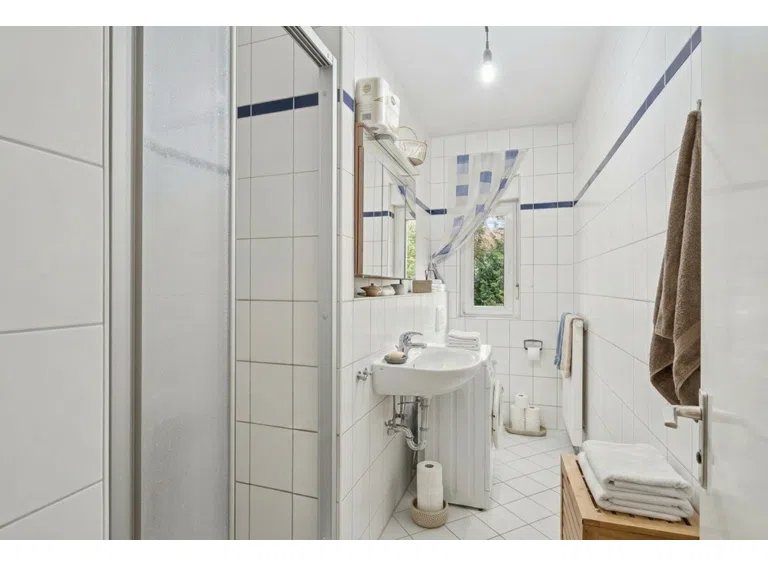 Badezimmer - Ansicht 1