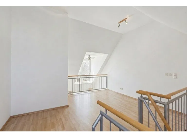 Studio - Ansicht 1