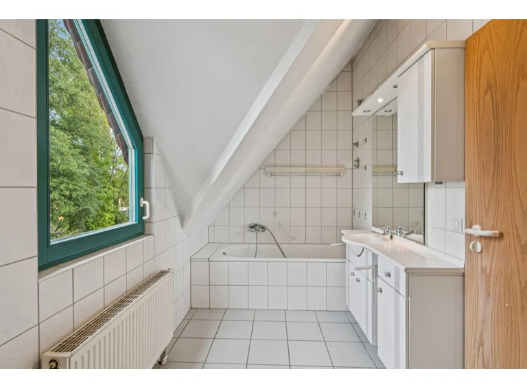 Badezimmeransicht 2