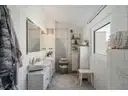 Badezimmer - Ansicht 1