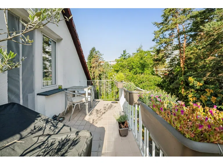 Balkon DG Links - Ansicht 1
