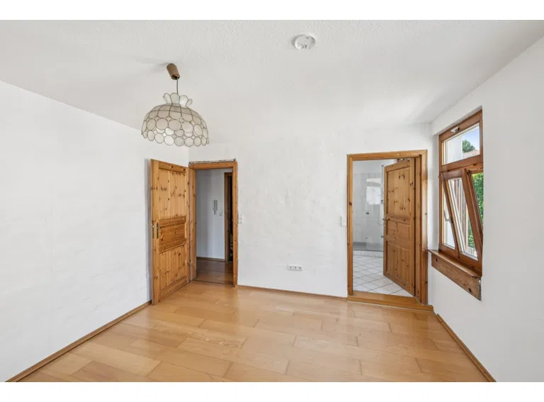 Haupthaus - 1. OG - Schlafzimmer - Ansicht 2