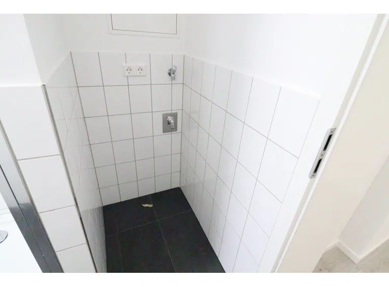 Waschmaschinenplatz - nur Toplader