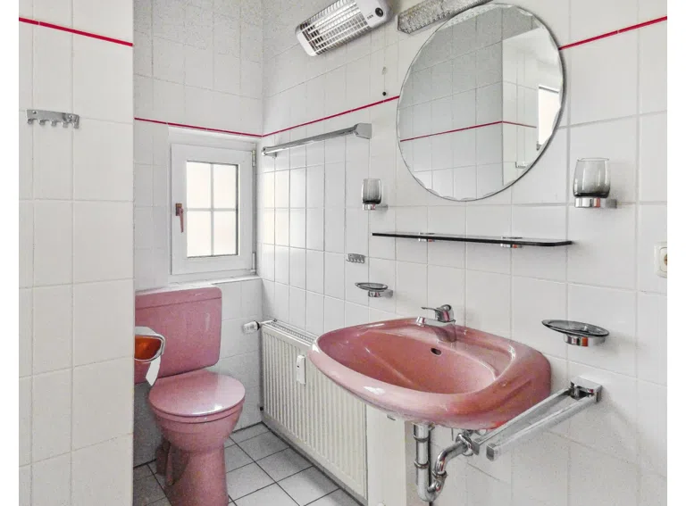 Badezimmer - Ansicht 1