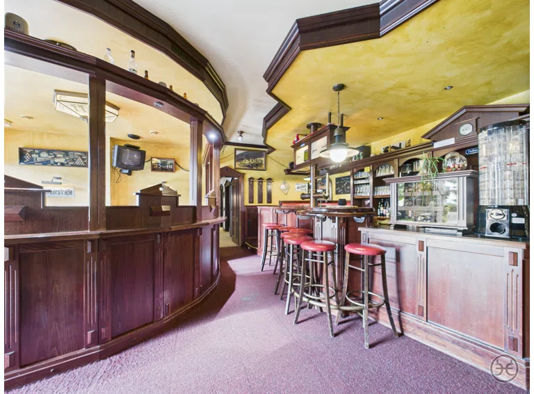 Bar / Pub
