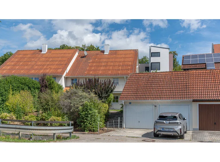 Straßenansicht