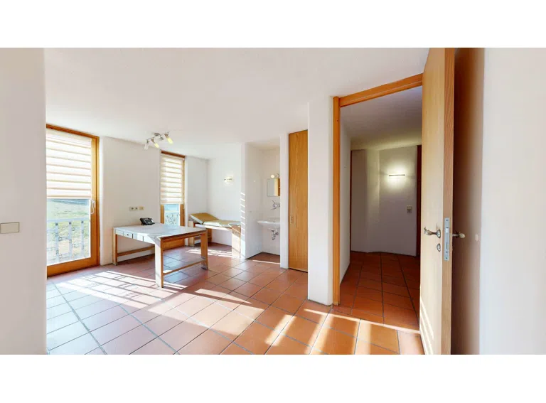 Behandlungszimmer/Büro