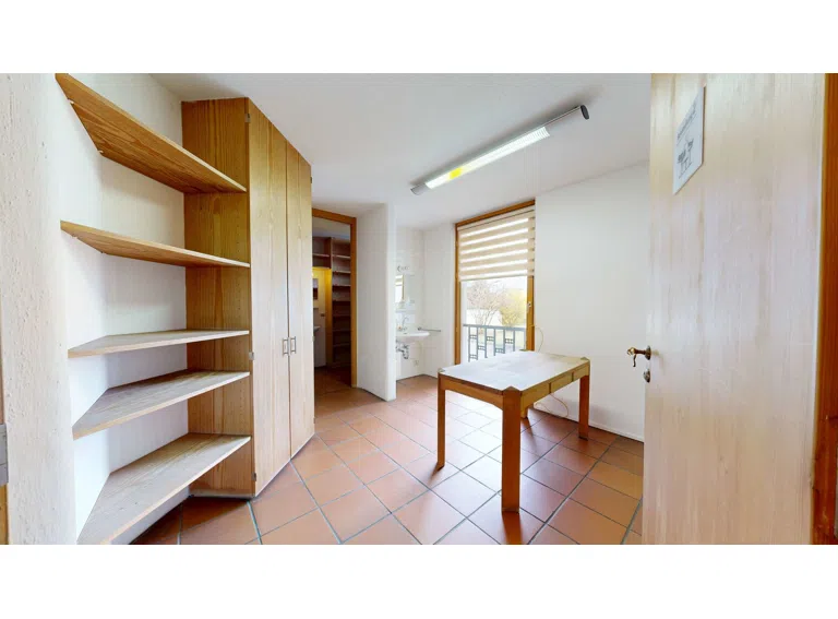 Behandlungsraum/Büro