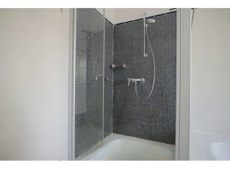 Dusche
