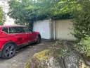 Garagen mit Stellplatz