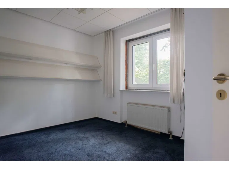 Arbeitszimmer EG
