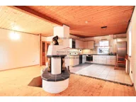Bild von Einfamilienhaus# Stellplatz# Sauna# Winterg# Kaminofen# Hzg. aus Häuser, in Griesheim, 173.33 m², 8.00 Zi., Bj. 1954